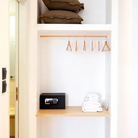 Hotel Laza 2*