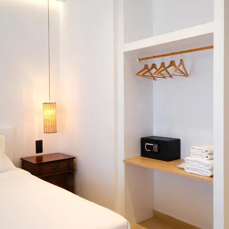 Laza Hotel Skála